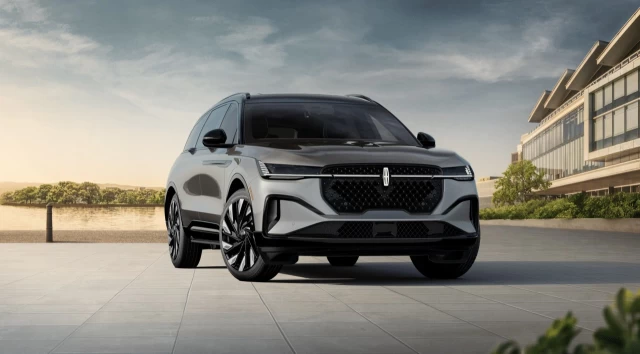 Lincoln Nautilus Reserve 2025
