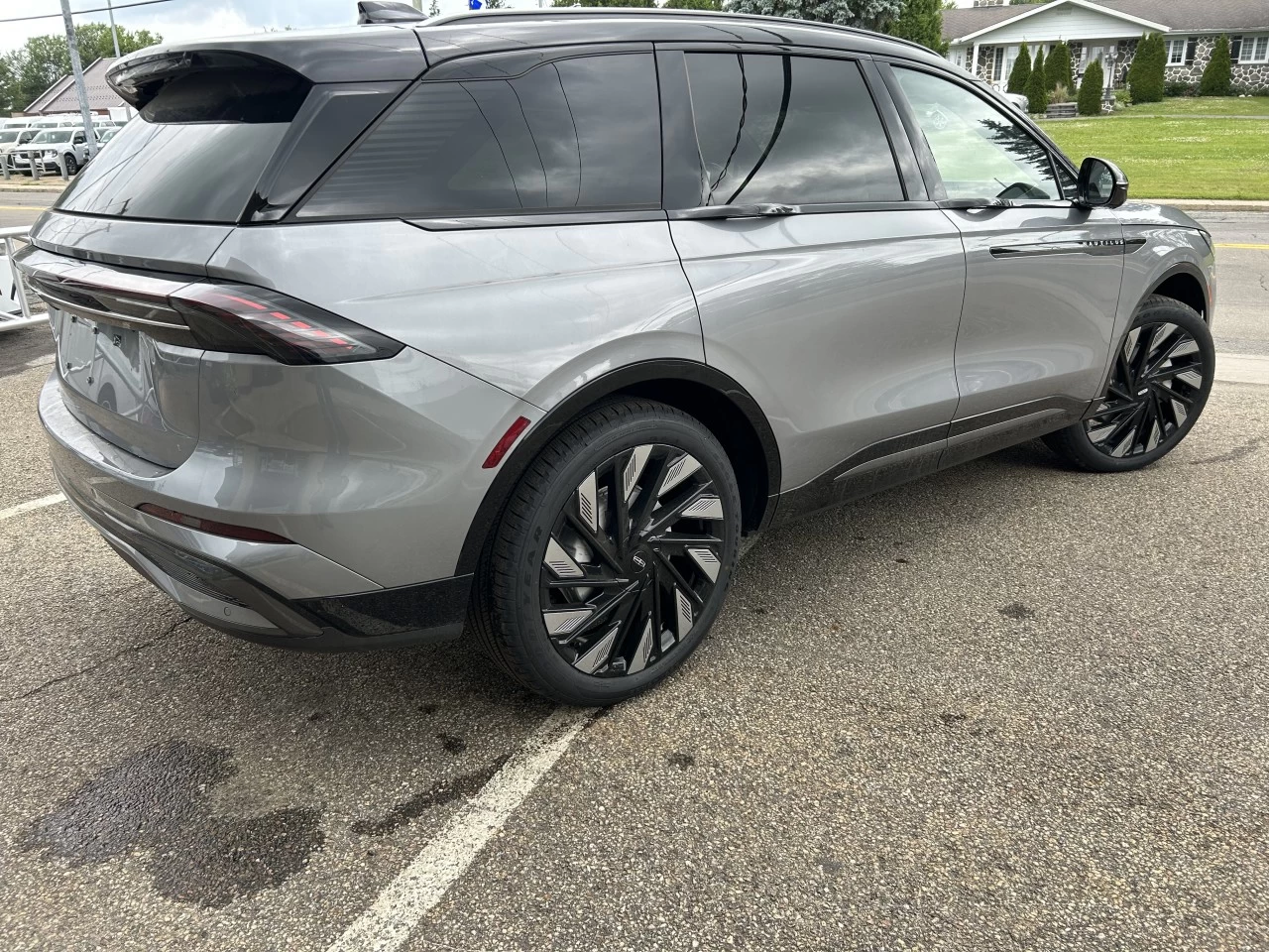 2025 Lincoln Nautilus Reserve Main Image