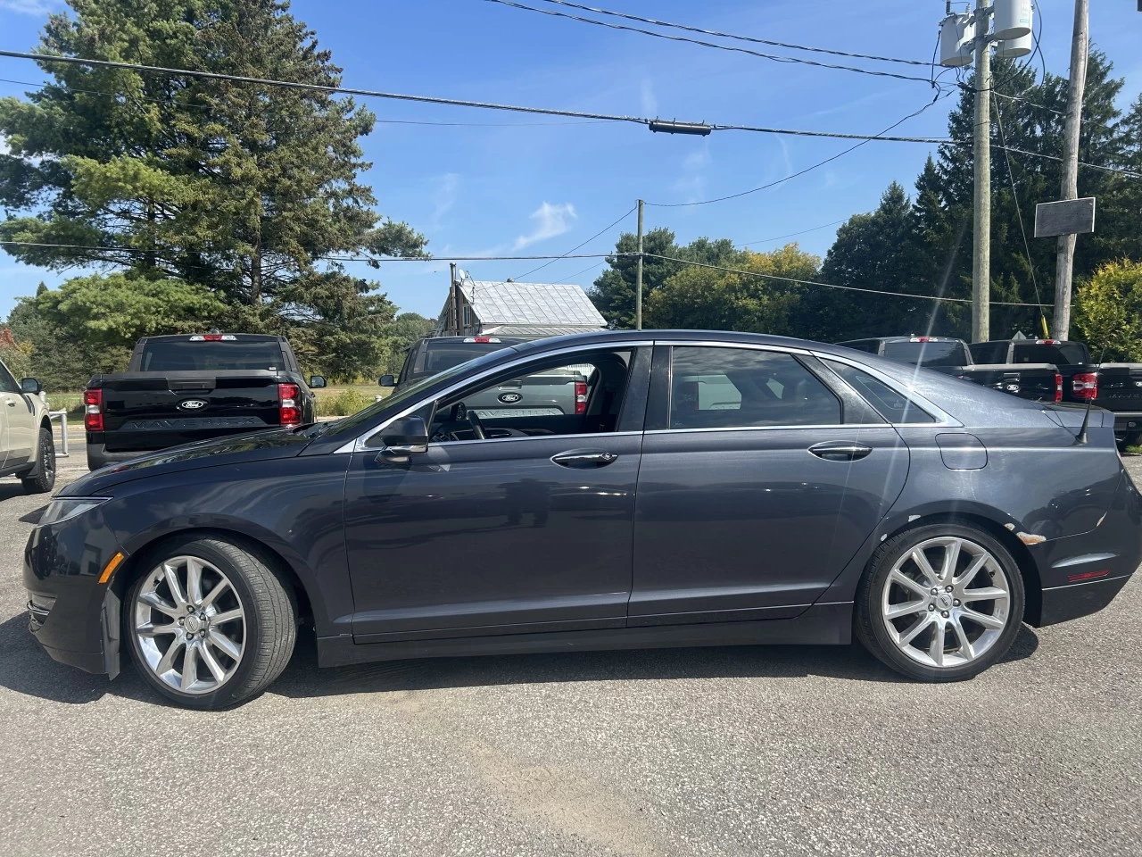 2014 Lincoln MKZ 4dr Sdn AWD Main Image