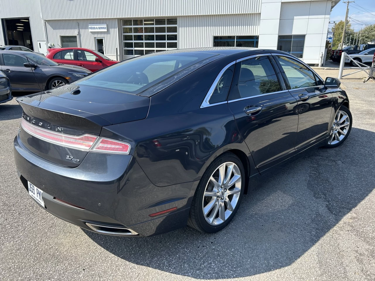 2014 Lincoln MKZ 4dr Sdn AWD Main Image