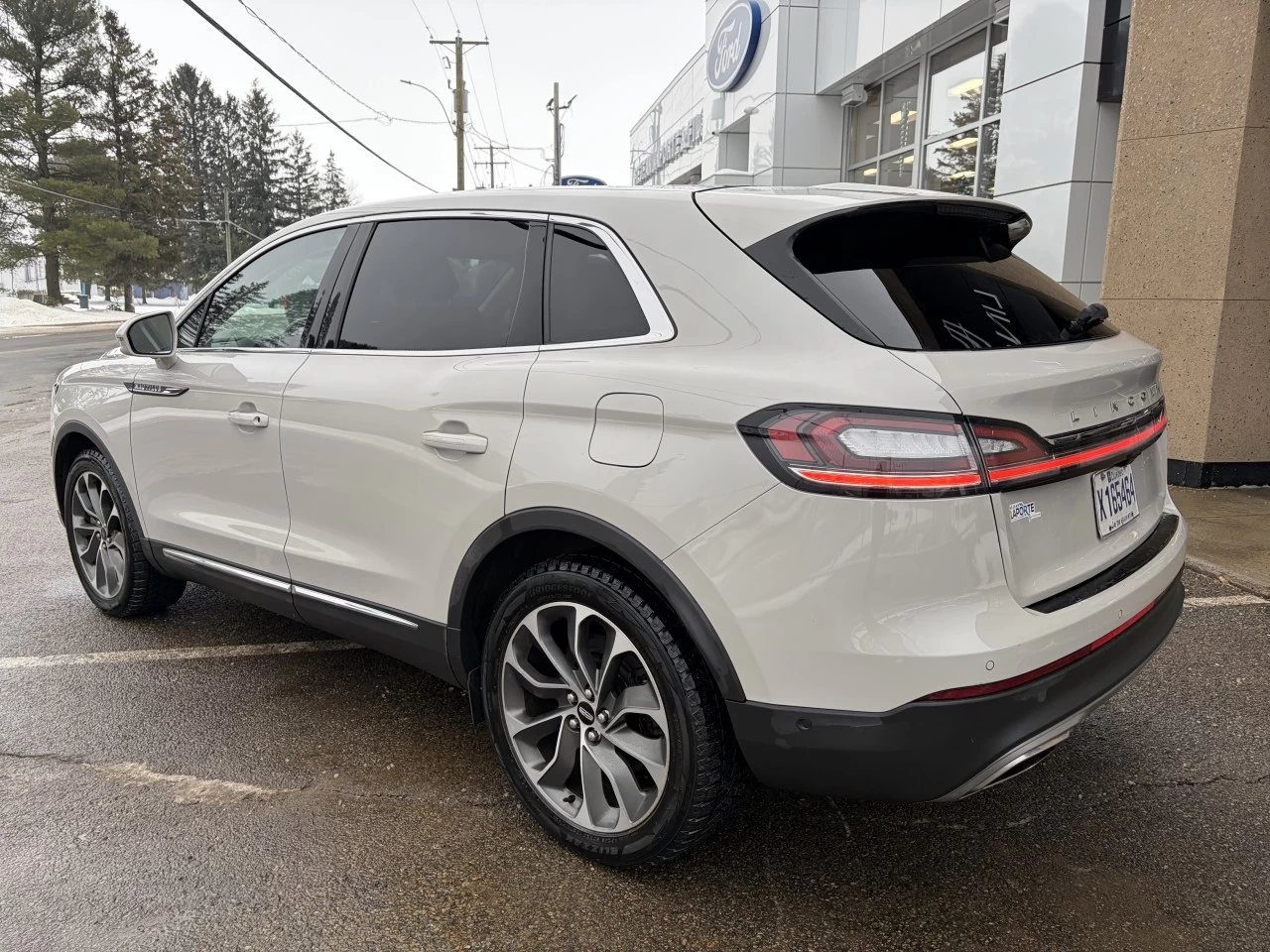 2022 Lincoln Nautilus Reserve AWD CUIR TOIT PANO NAVIGATION SIEGES CHAUFFANTS/VENTILÉS VOLANT CHAUFFANT Image principale