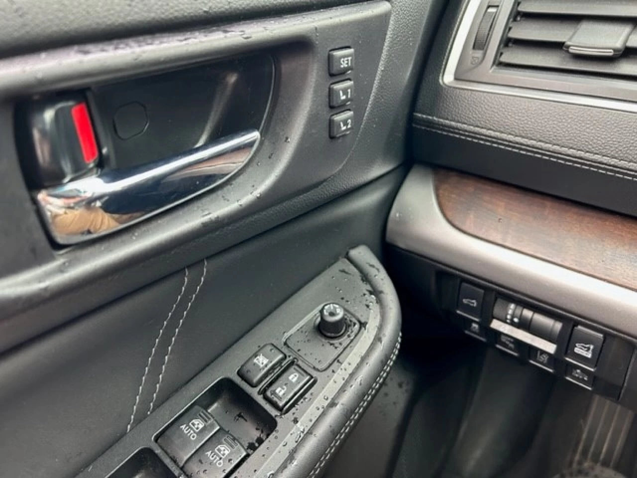 2019 Subaru Outback Limited Main Image