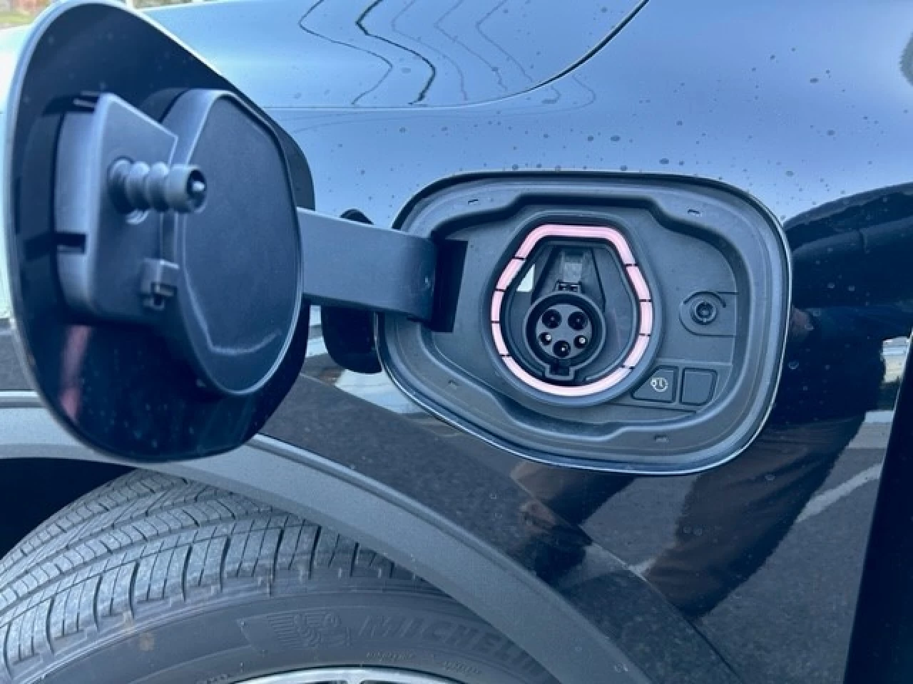 2023 Ford Escape PHEV Image principale