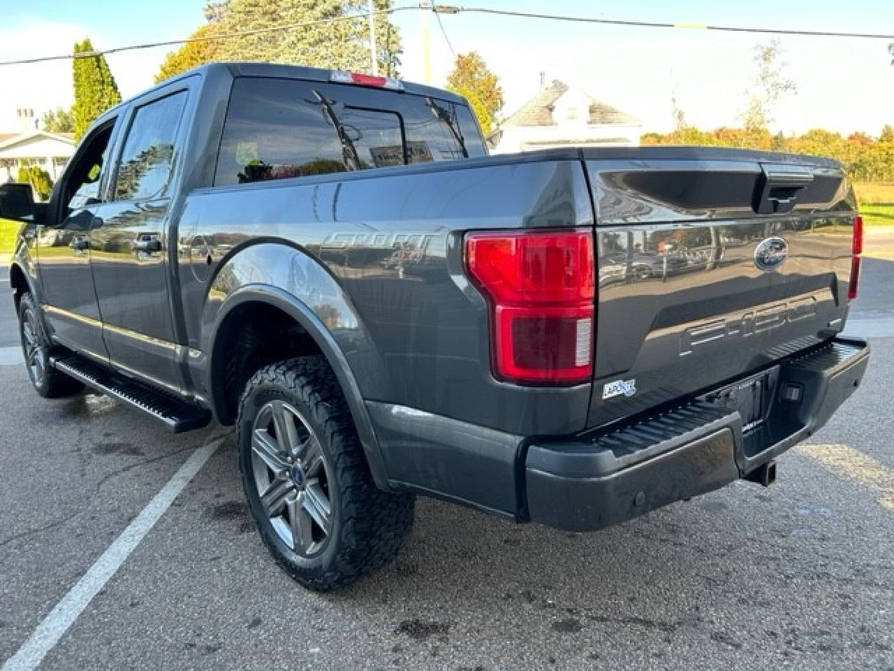 2020 Ford F-150 LARIAT Main Image