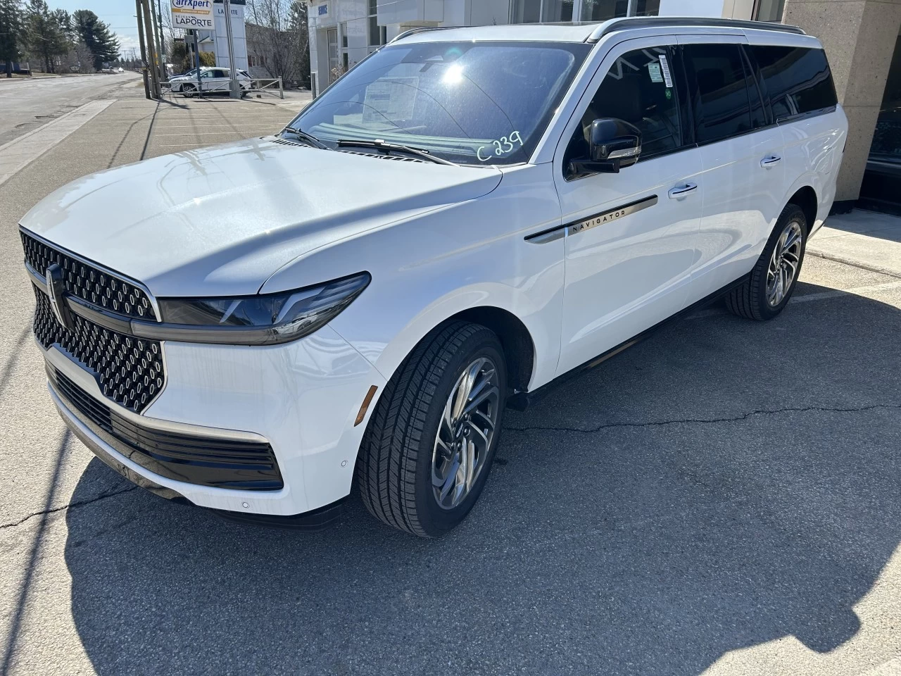 2025 Lincoln Navigator L Reserve Image principale