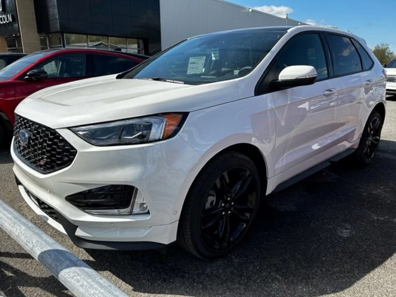 2022 Ford Edge ST Image principale