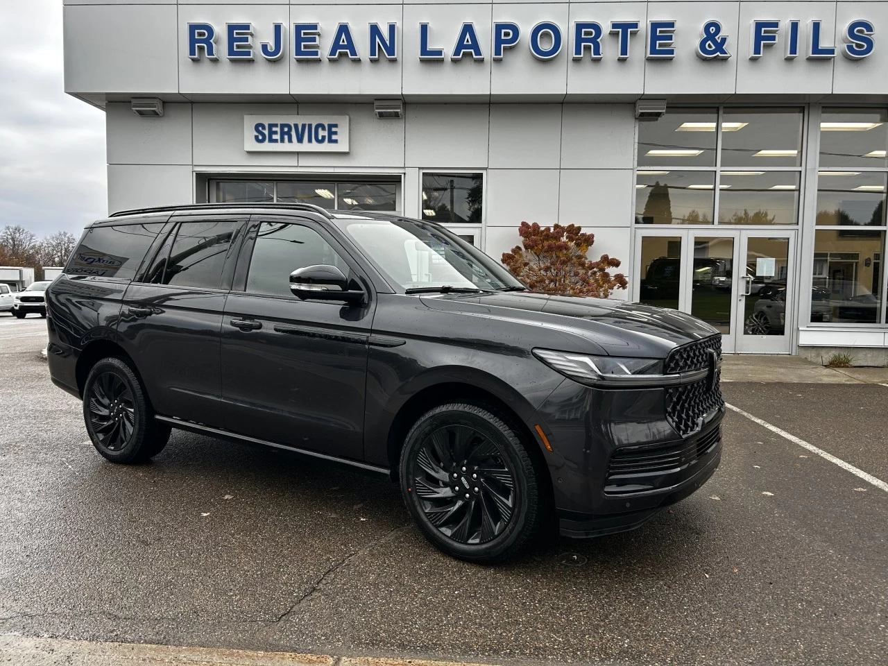2025 Lincoln Navigator Reserve Main Image