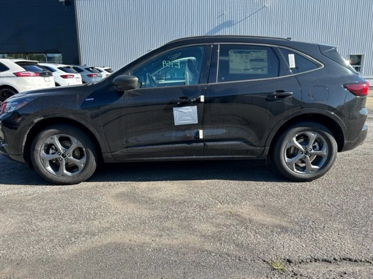 2023 Ford Escape ST-Line Hybride Image principale