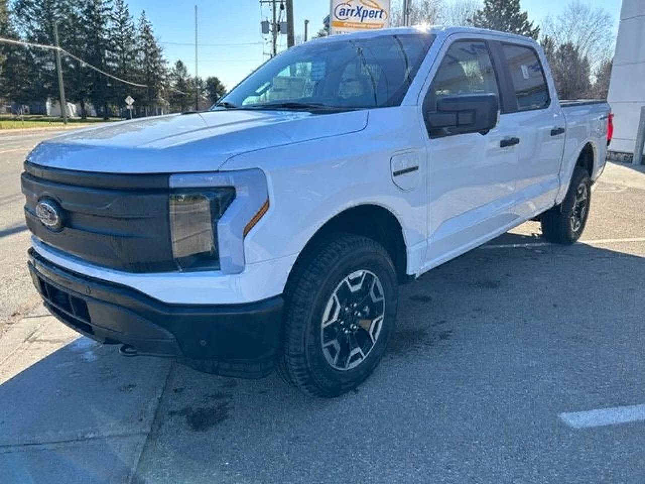 2023 Ford F-150 Lightning Pro Image principale