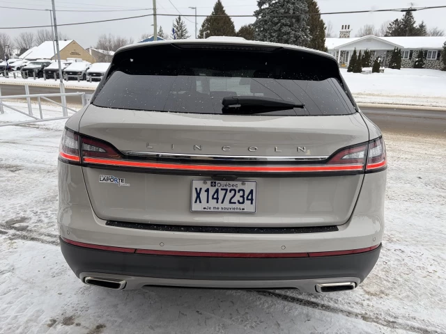 Lincoln Nautilus Reserve AWD 2022