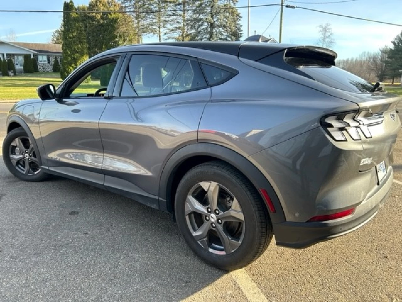 2021 Ford Mustang Mach-E Select Image principale