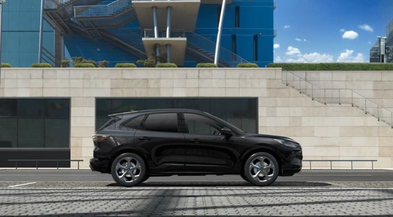 2023 Ford Escape ST-Line Hybride Image principale
