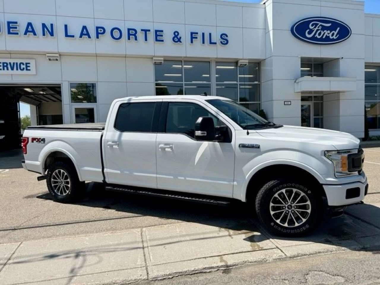 2020 Ford F-150 XLT Main Image