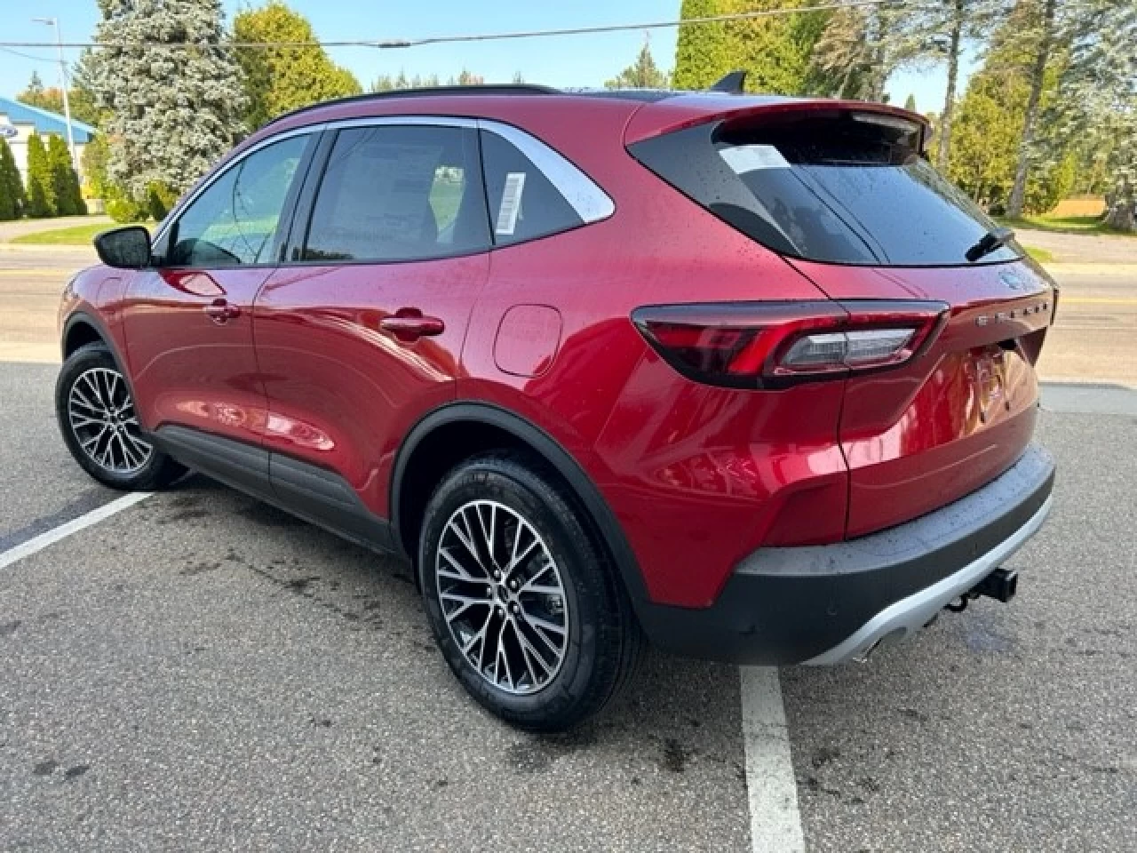 2023 Ford Escape PHEV Image principale