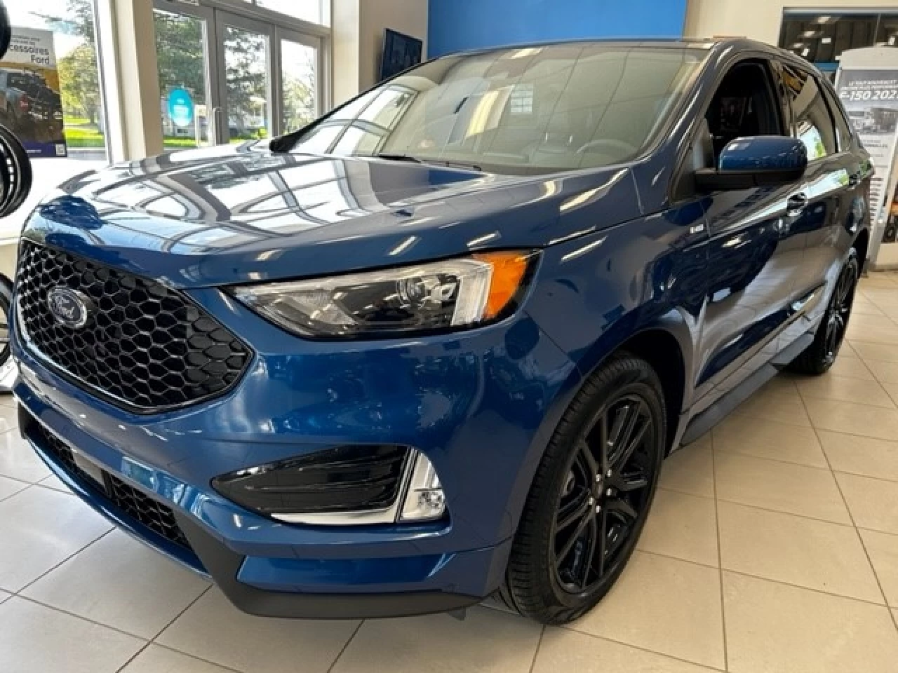 2022 Ford Edge ST-Line Main Image