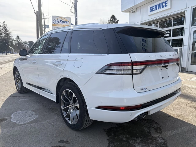 Lincoln Aviator GRAND TOURING HYBRIDE SIEGES MASSANT CARPLAY CUIR CAMERA 360 2023