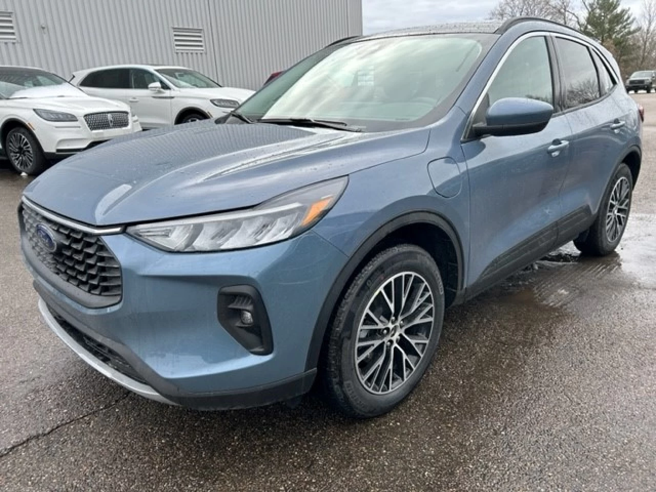 2023 Ford Escape PHEV Main Image