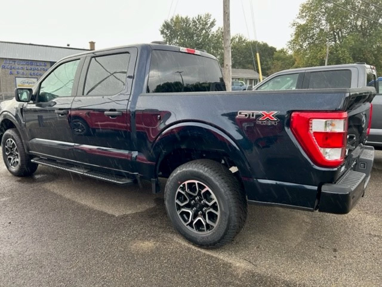 2023 Ford F-150 STX Main Image