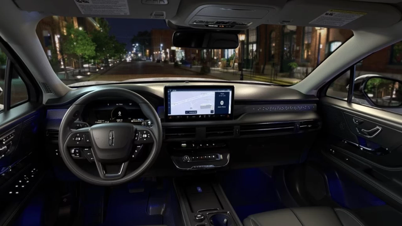 2023 Lincoln Corsair Grand Touring Main Image