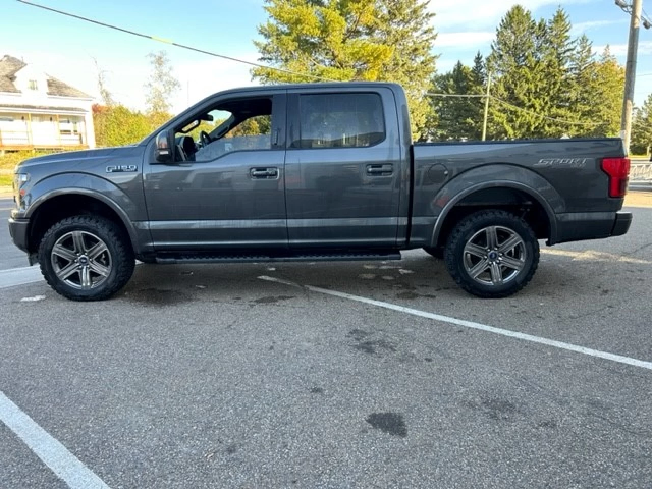 2020 Ford F-150 LARIAT Main Image