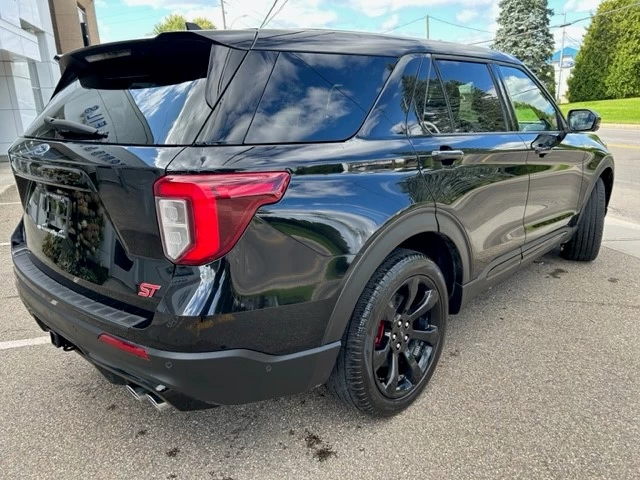 Ford Explorer ST 2022