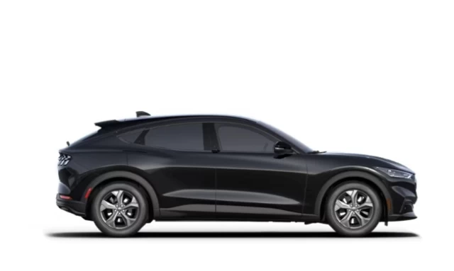 Ford Mustang Mach-E Select AWD 2023