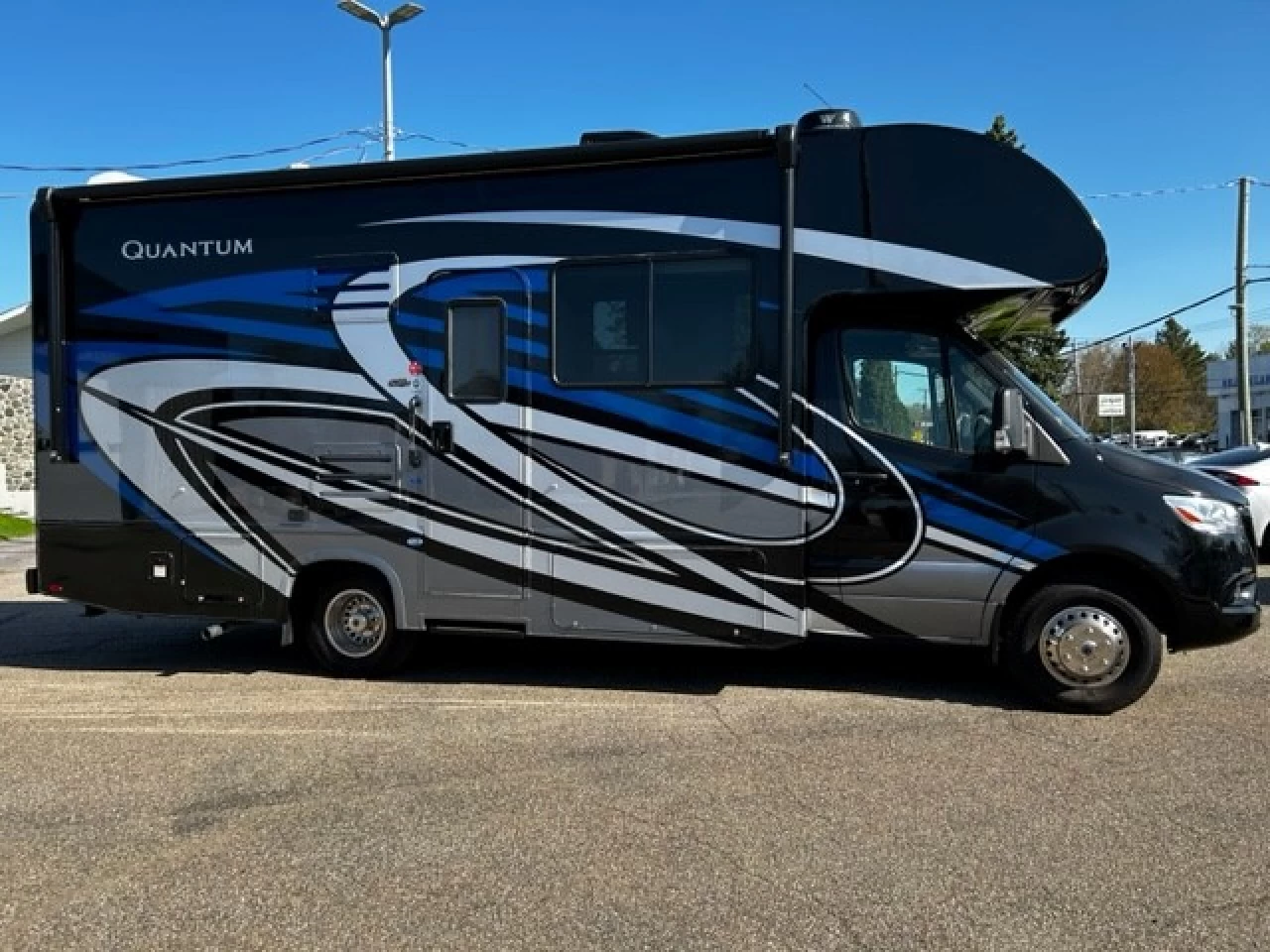 2021 Thor Motor Coach Quantum Sprinter  Image principale