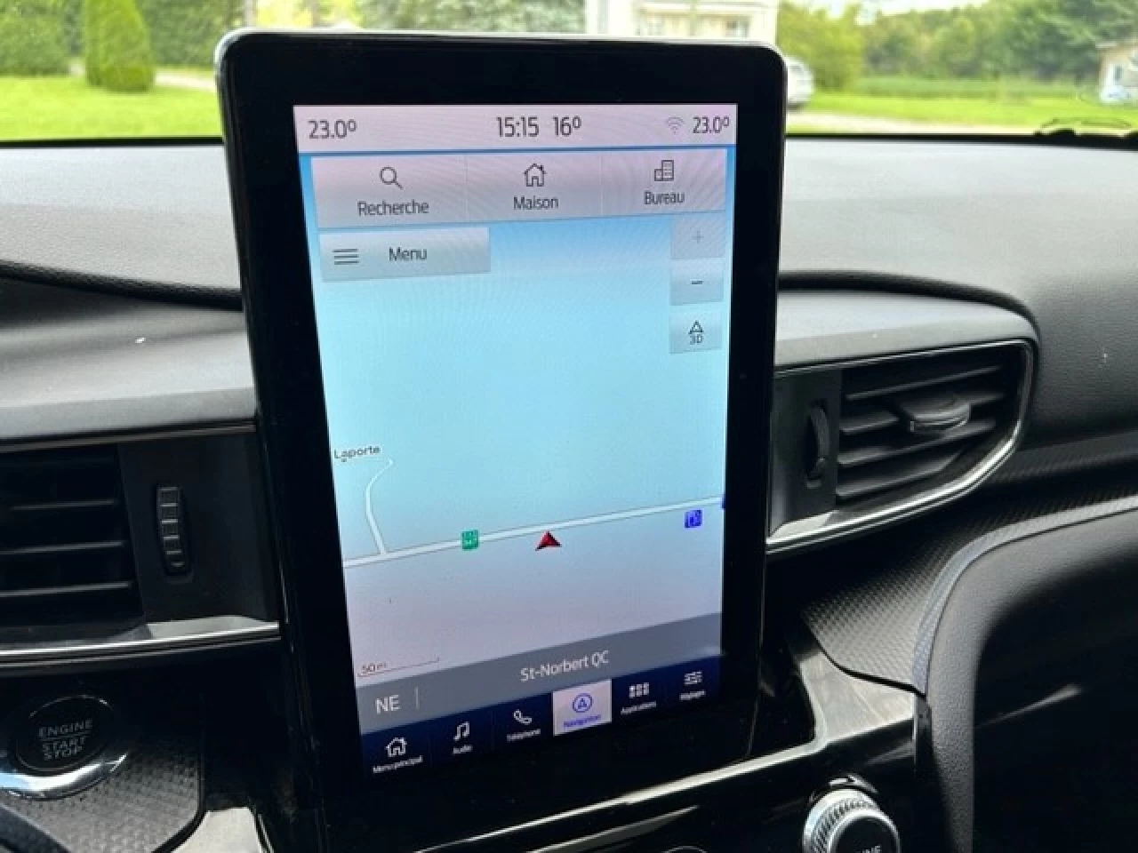 2022 Ford Explorer ST Image principale
