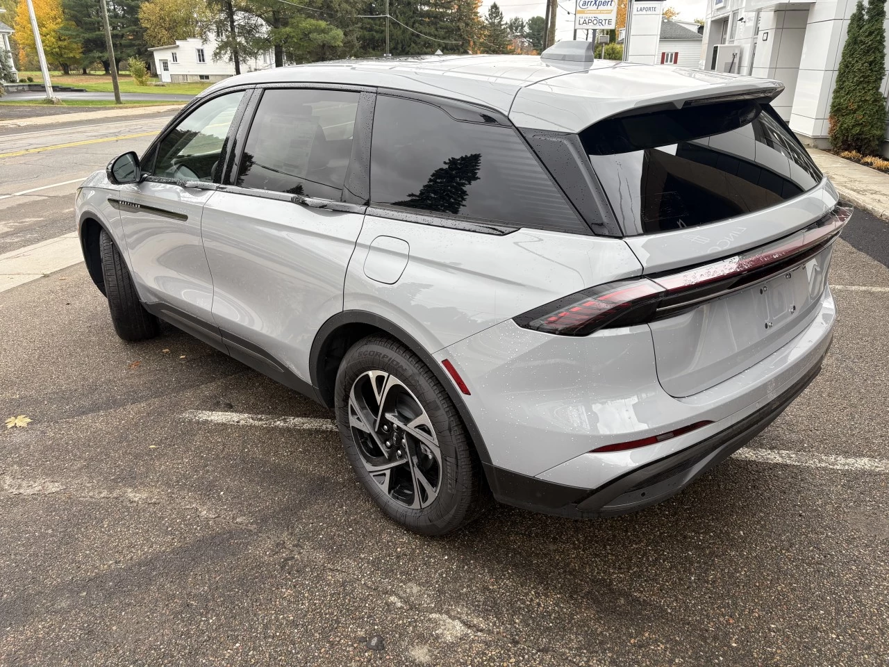 2026 Lincoln Nautilus Premiere Main Image