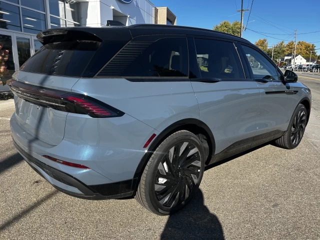 Lincoln Nautilus Reserve 2025
