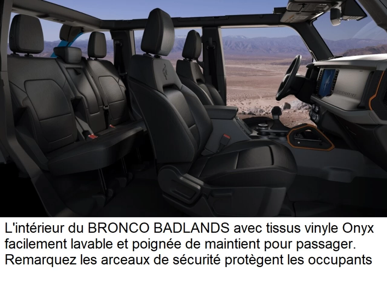 2023 Ford Bronco BADLANDS Main Image