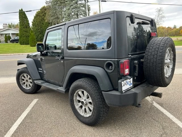 Jeep Wrangler Sport 2012