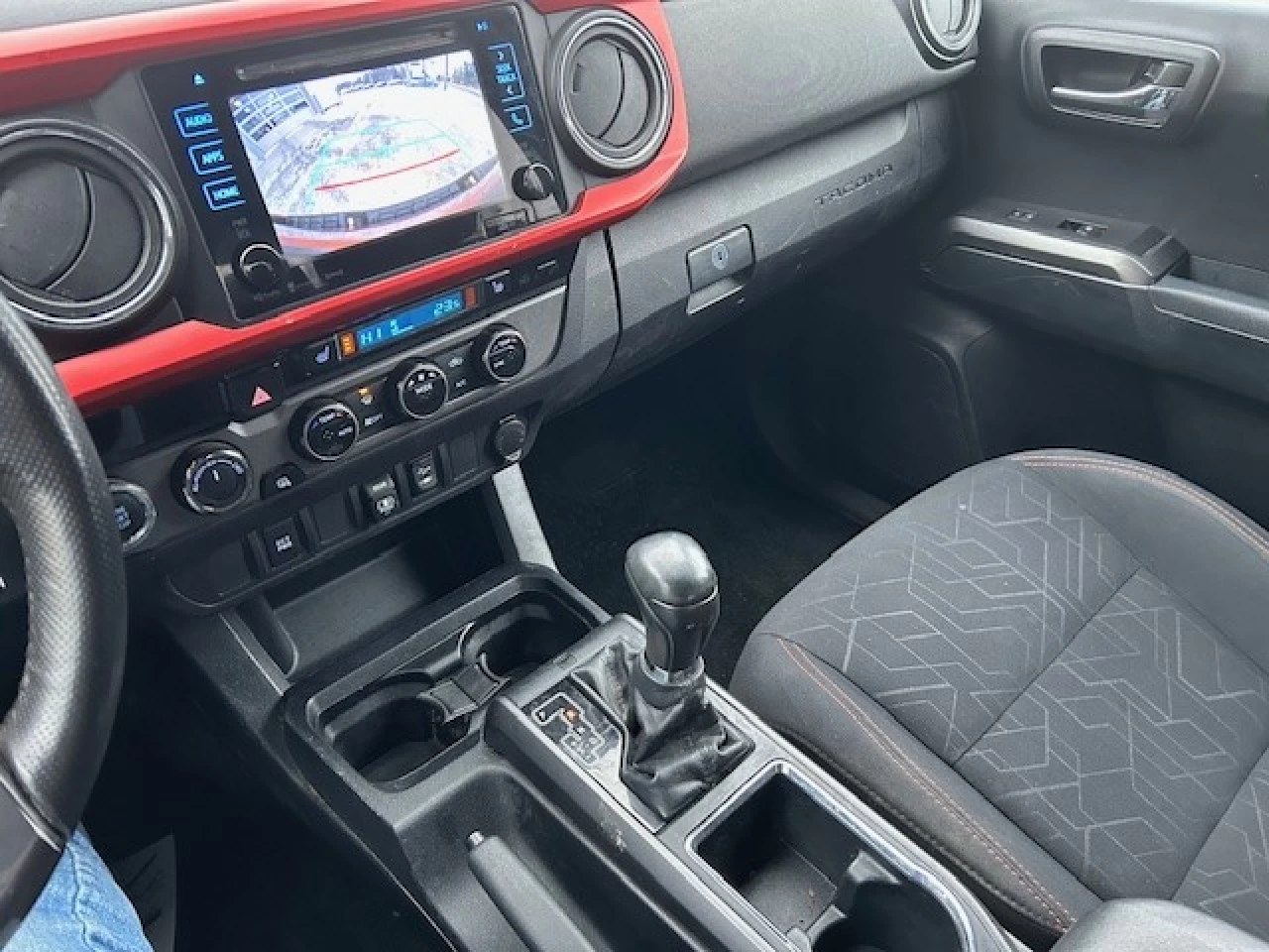 2018 Toyota Tacoma TRD Sport Double Cab Main Image