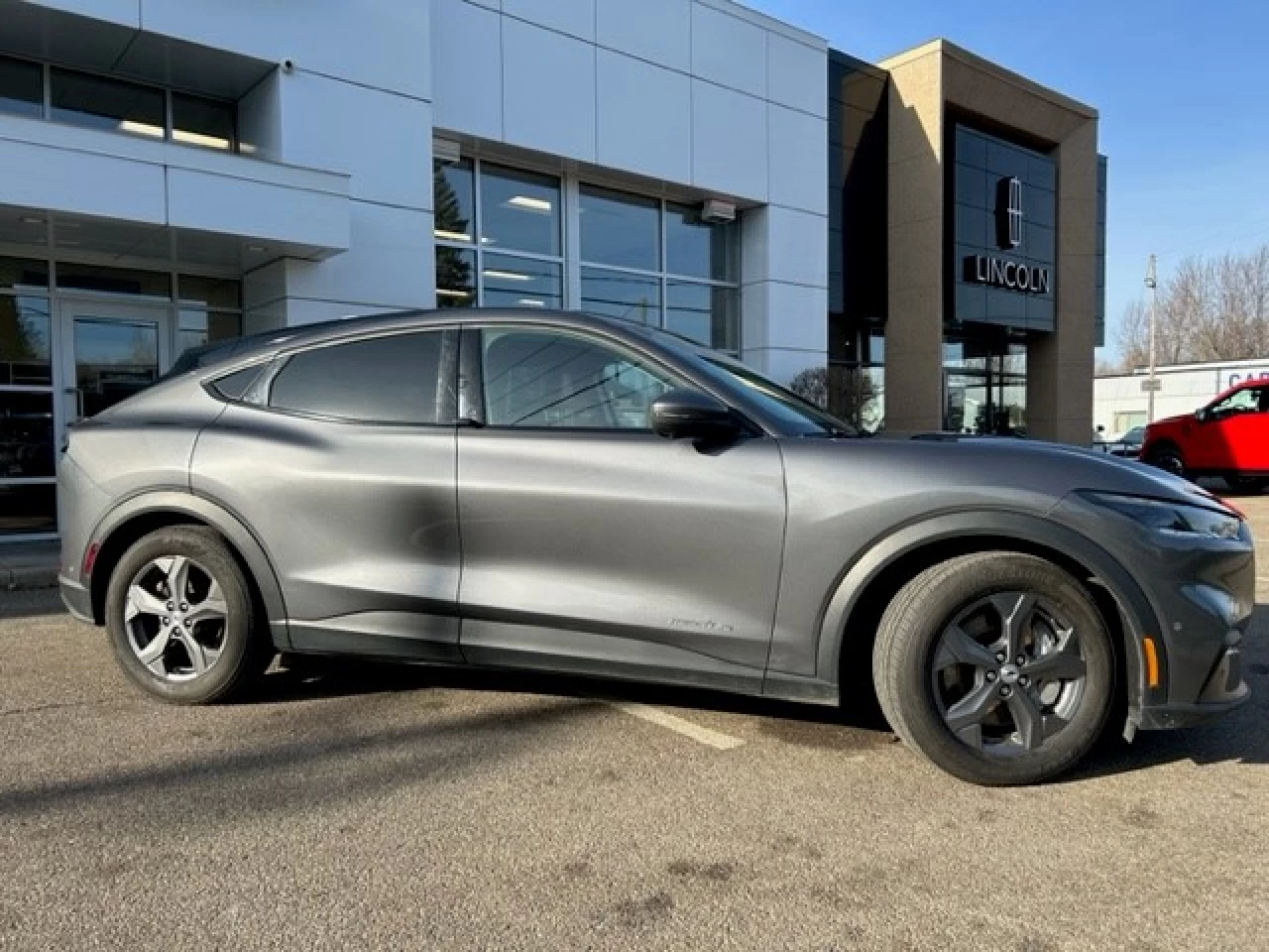 2021 Ford Mustang Mach-E Select Image principale
