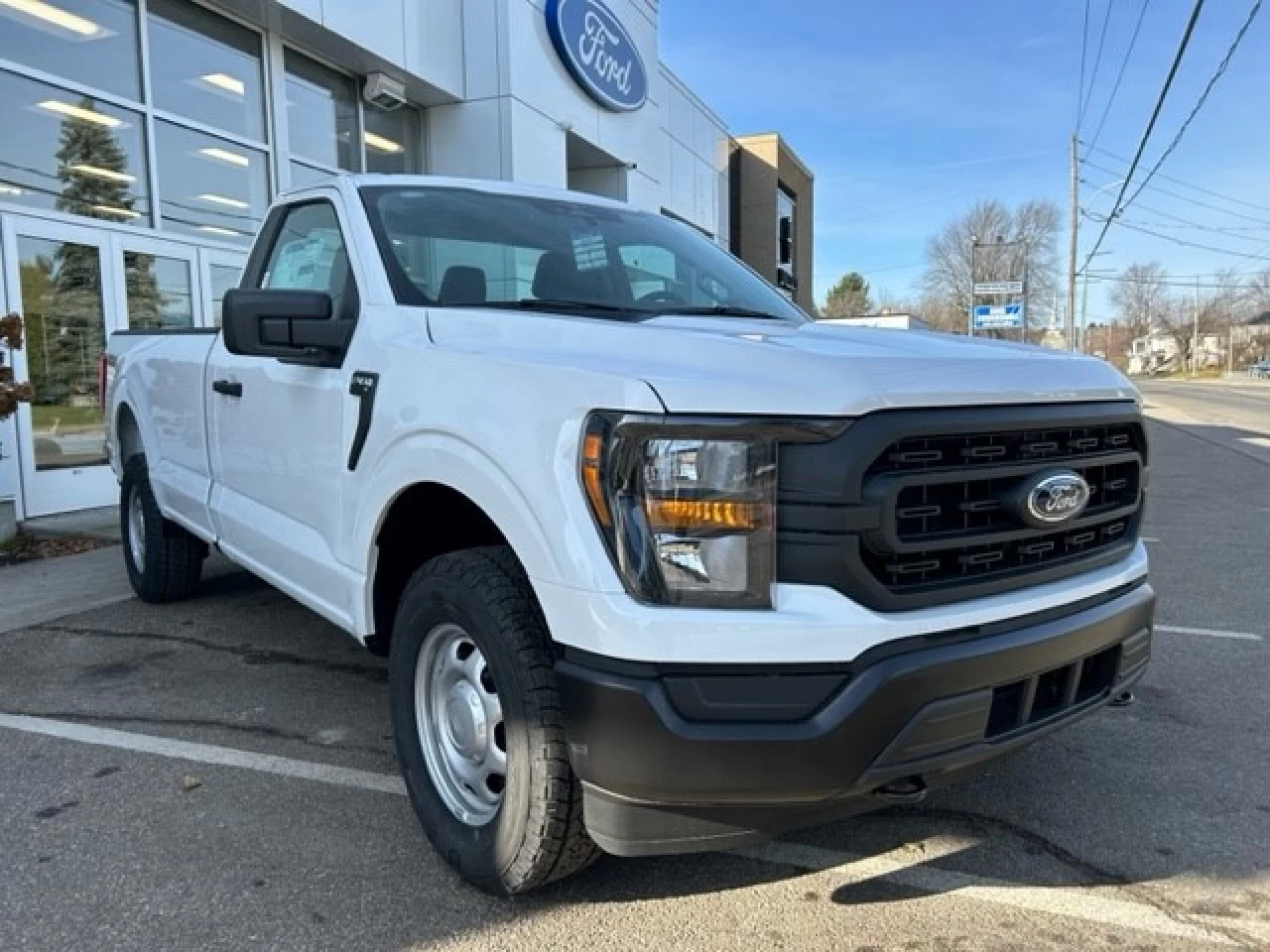 2023 Ford F-150 XL Main Image