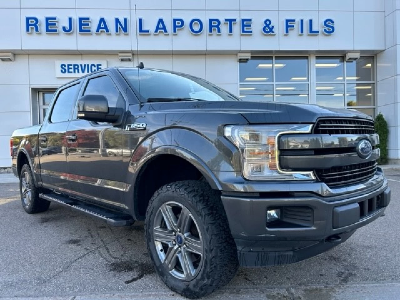 2020 Ford F-150 LARIAT Main Image