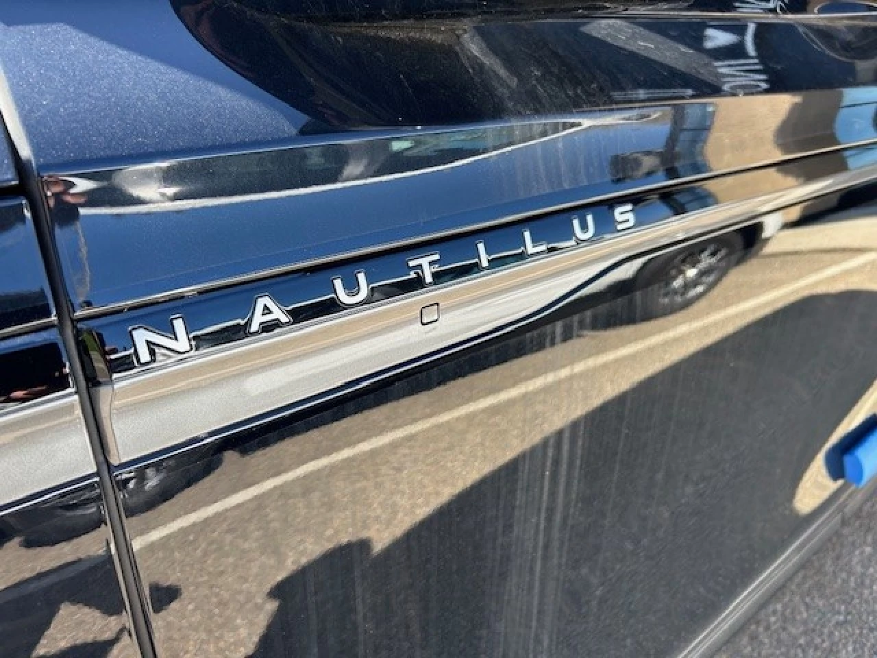 2024 Lincoln Nautilus Reserve Main Image