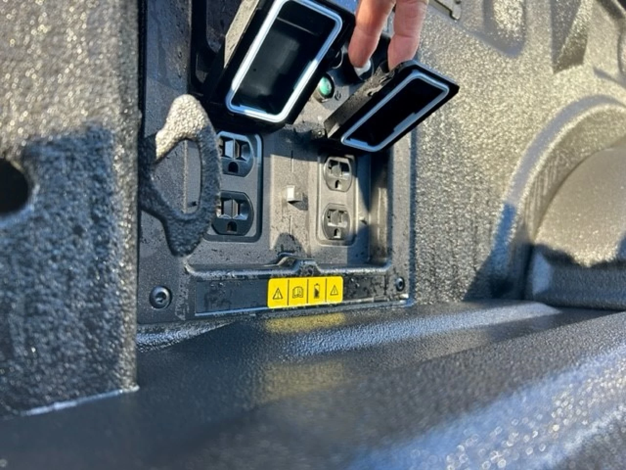 2023 Ford F-150 Lightning Pro Image principale