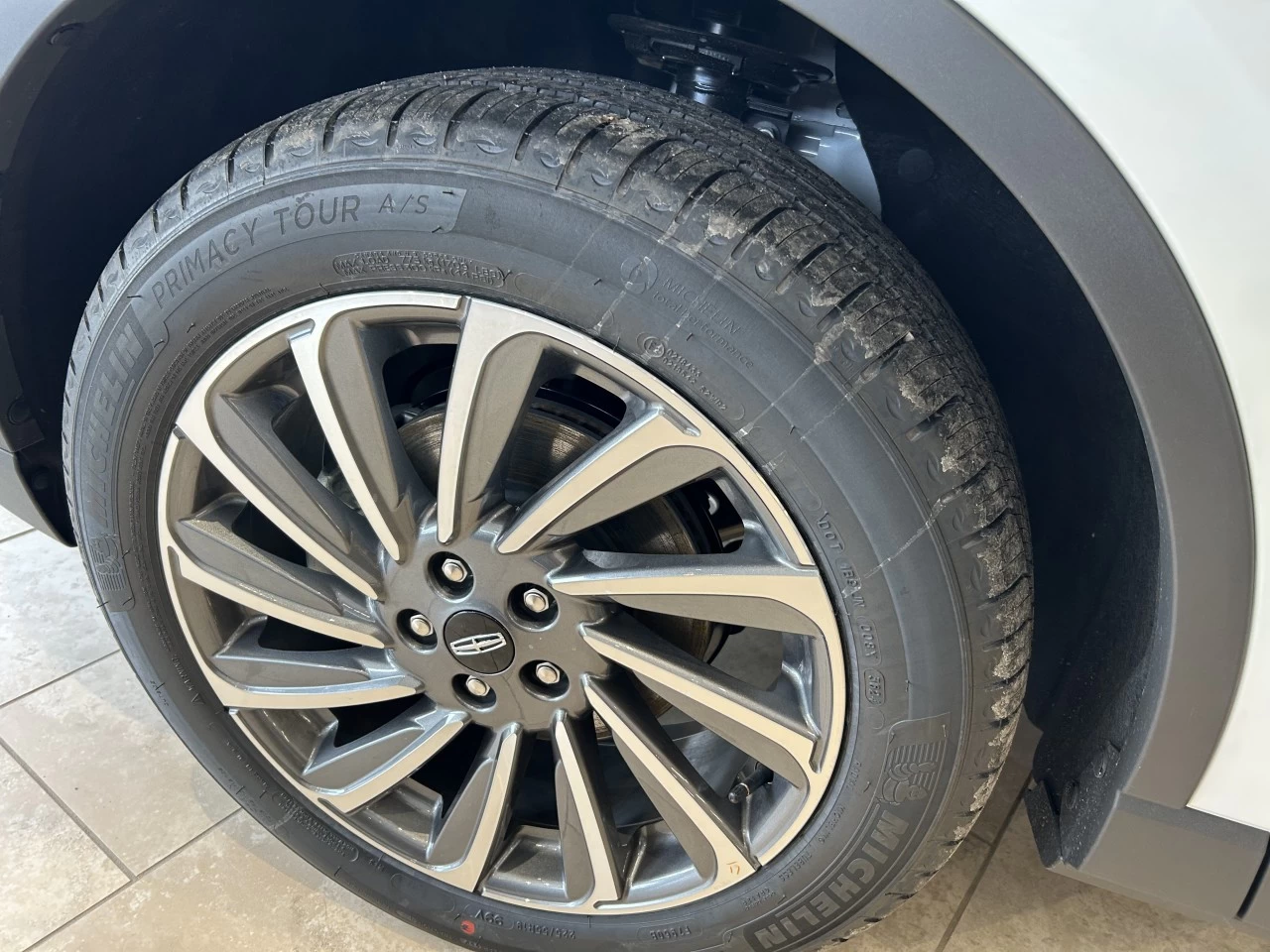 2025 Lincoln Corsair Resreve AWD Main Image