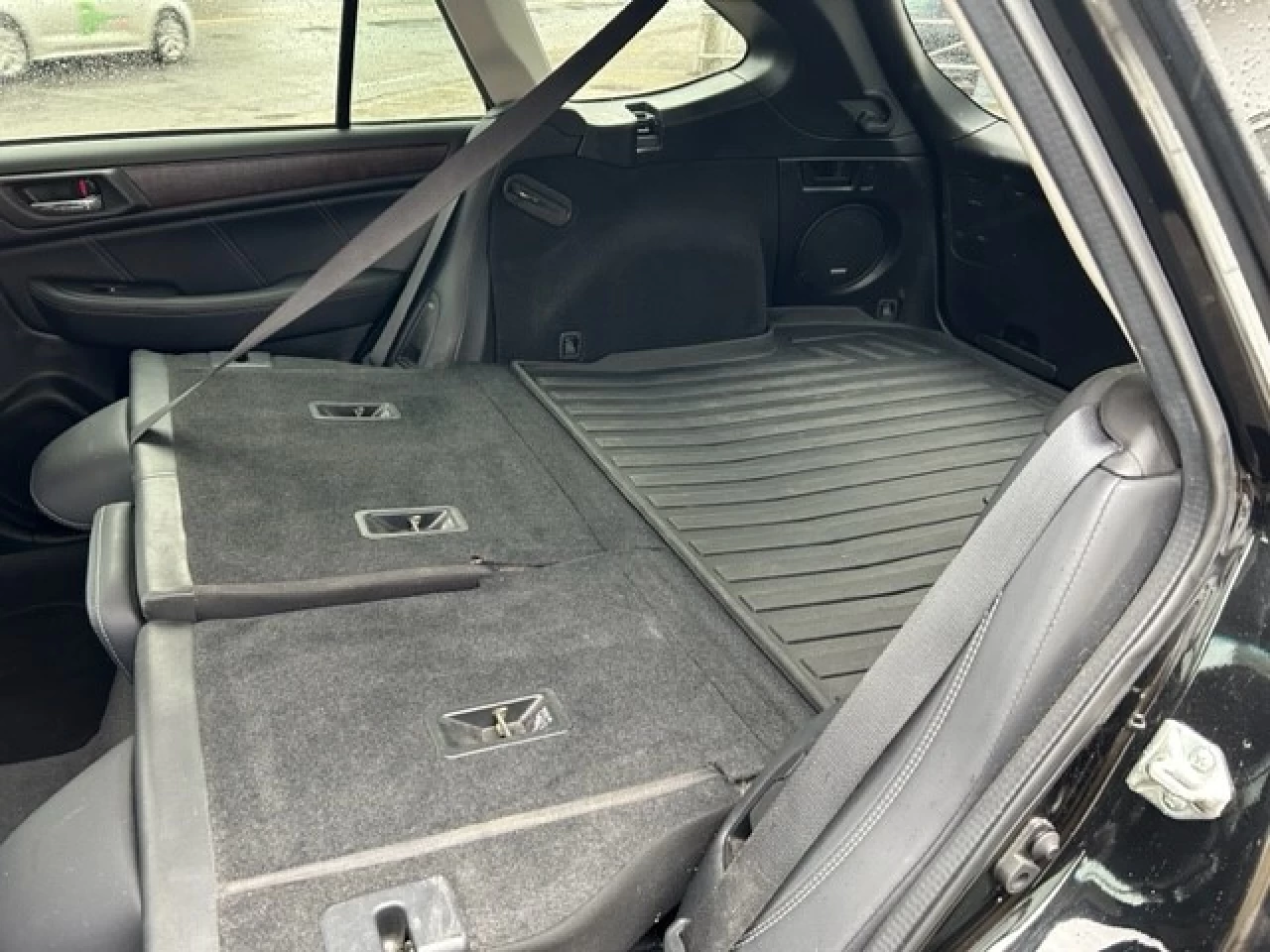 2019 Subaru Outback Limited Main Image