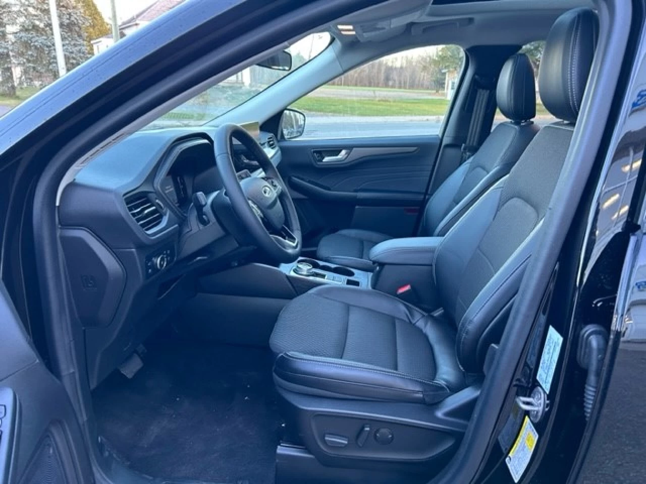 2023 Ford Escape PHEV Image principale