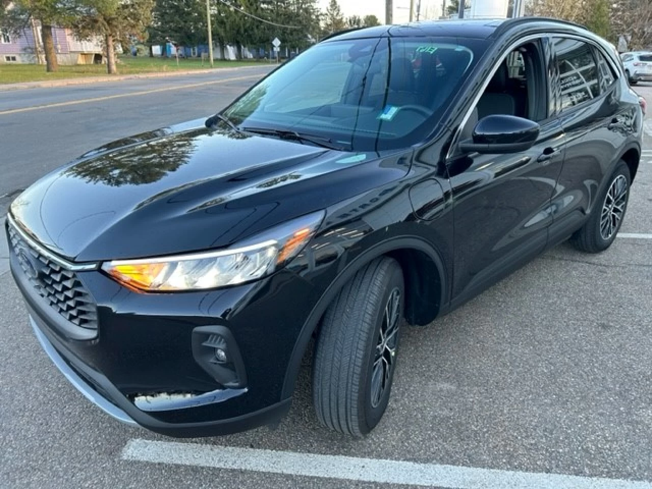 2023 Ford Escape PHEV Image principale