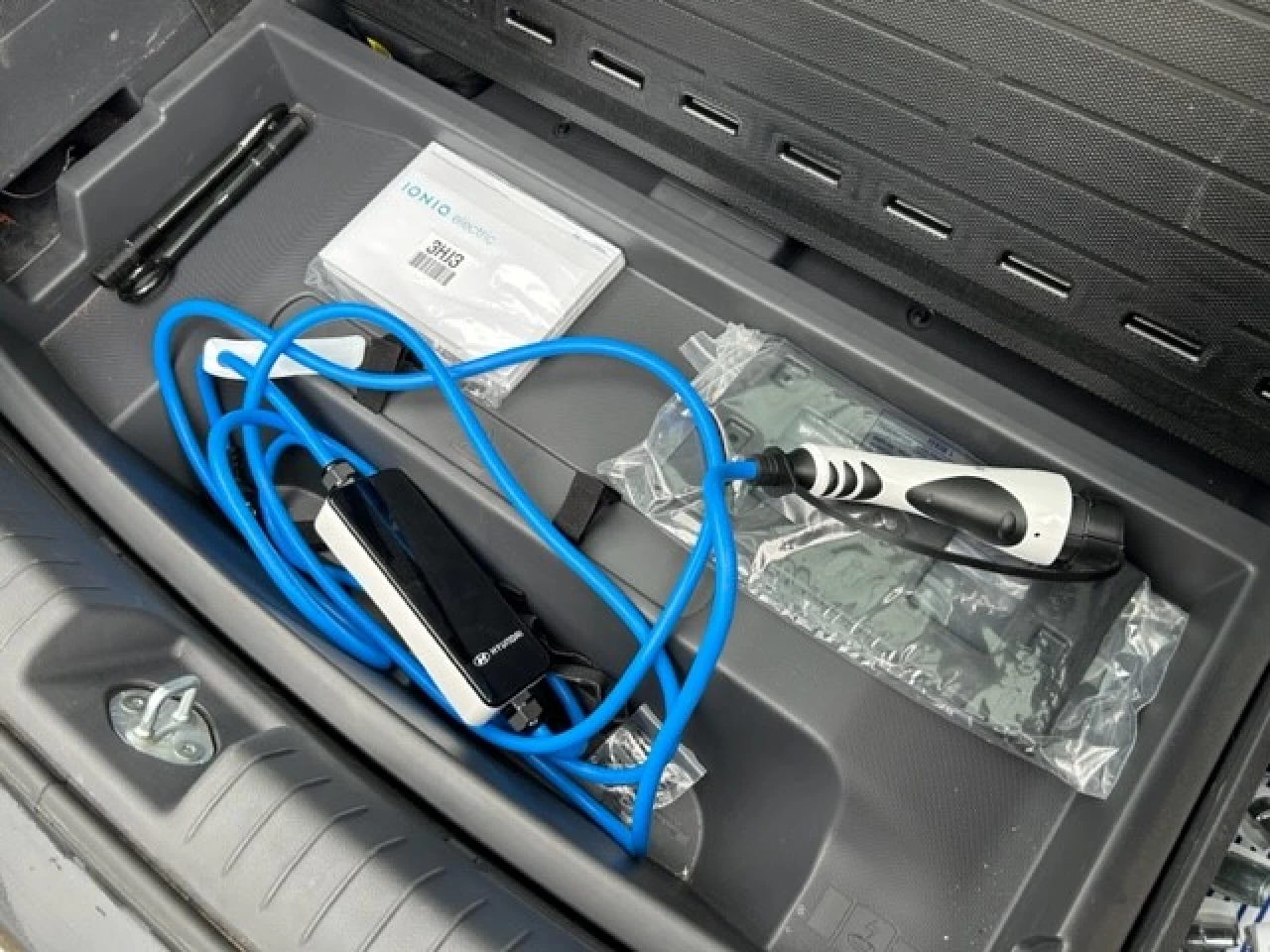 2020 Hyundai Ioniq Électrique Preferred Main Image