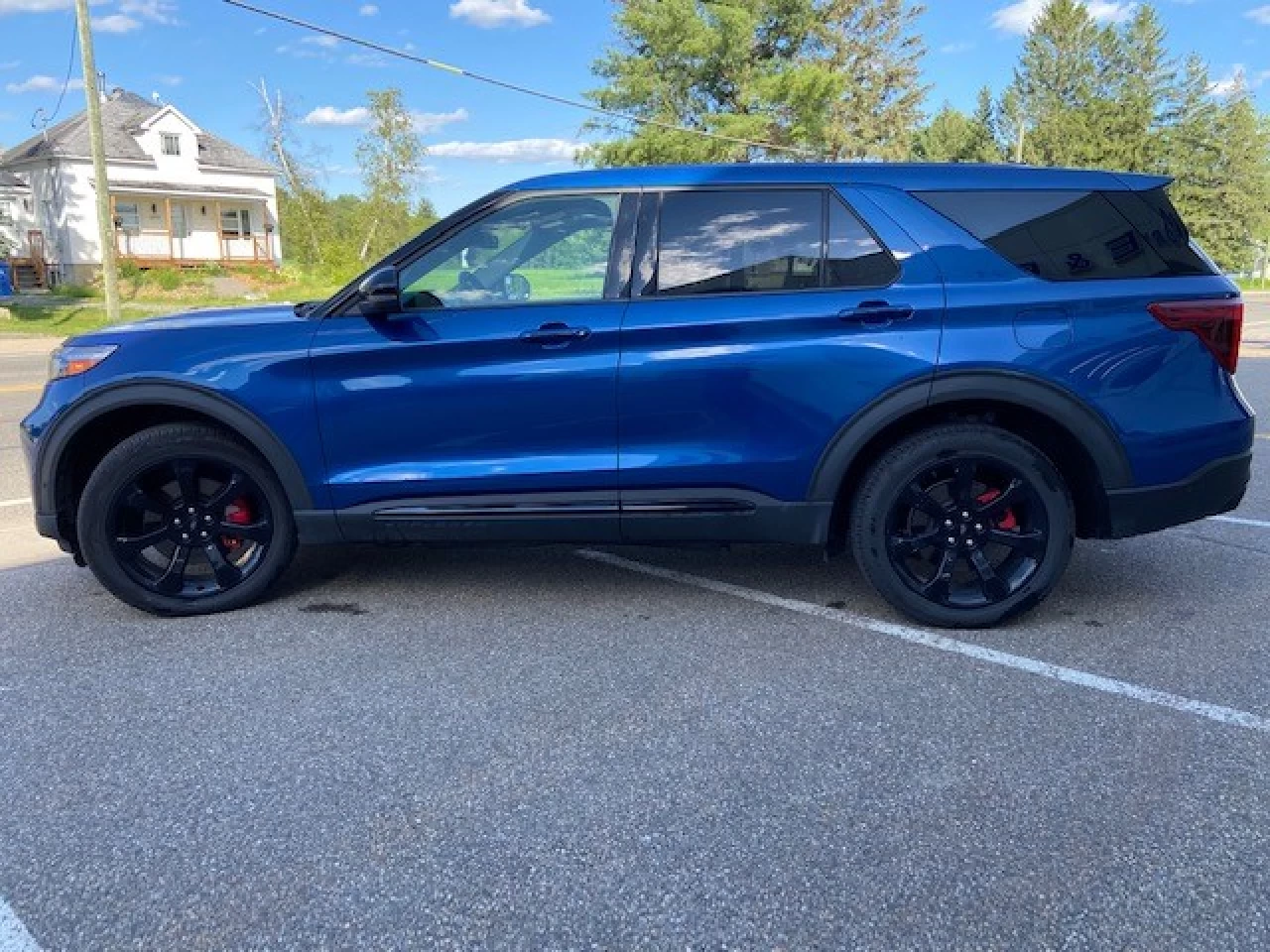 2021 Ford Explorer ST Image principale