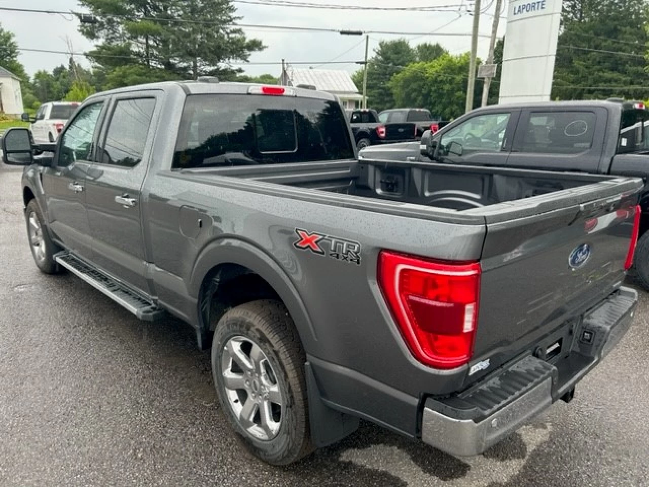 2023 Ford F-150 XLT Main Image