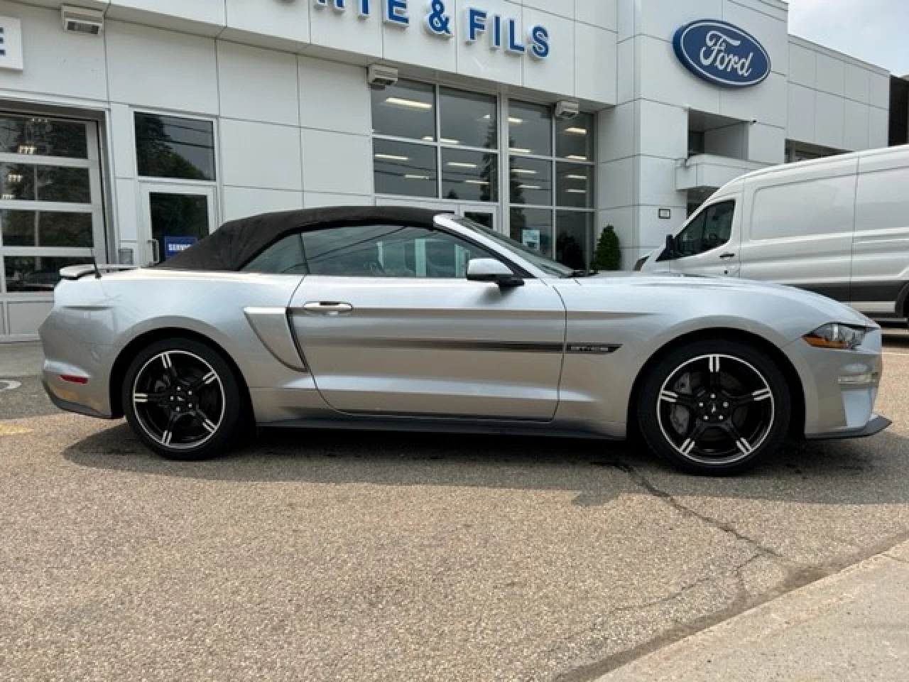 2020 Ford Mustang GT Premium Image principale