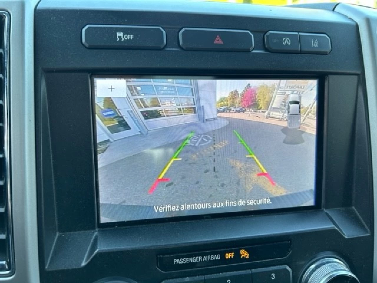 2020 Ford F-150 LARIAT Main Image