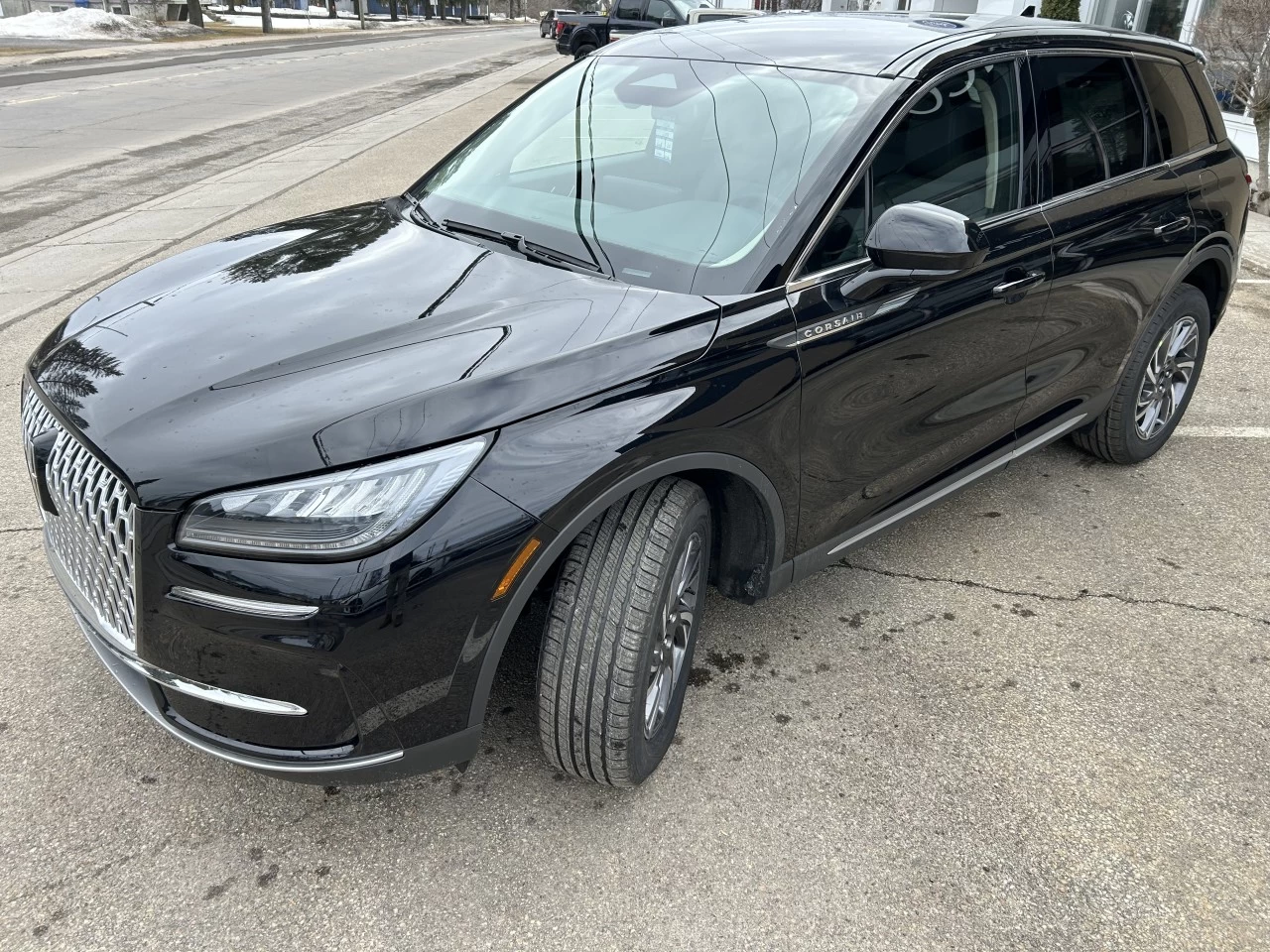 2025 Lincoln Corsair Premiere Main Image